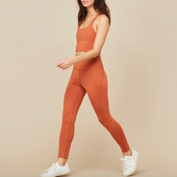 Girlfriend Collective Compressive High-Rise Legging - Picture 1 of 4